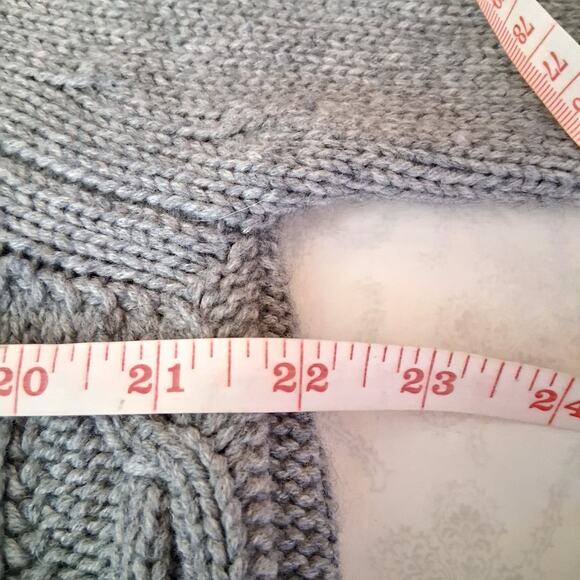 Tuckernuck Gray Chunky Knit Wool Blend Turtleneck Sweater Old Money Minimalist M - Picture 4 of 7